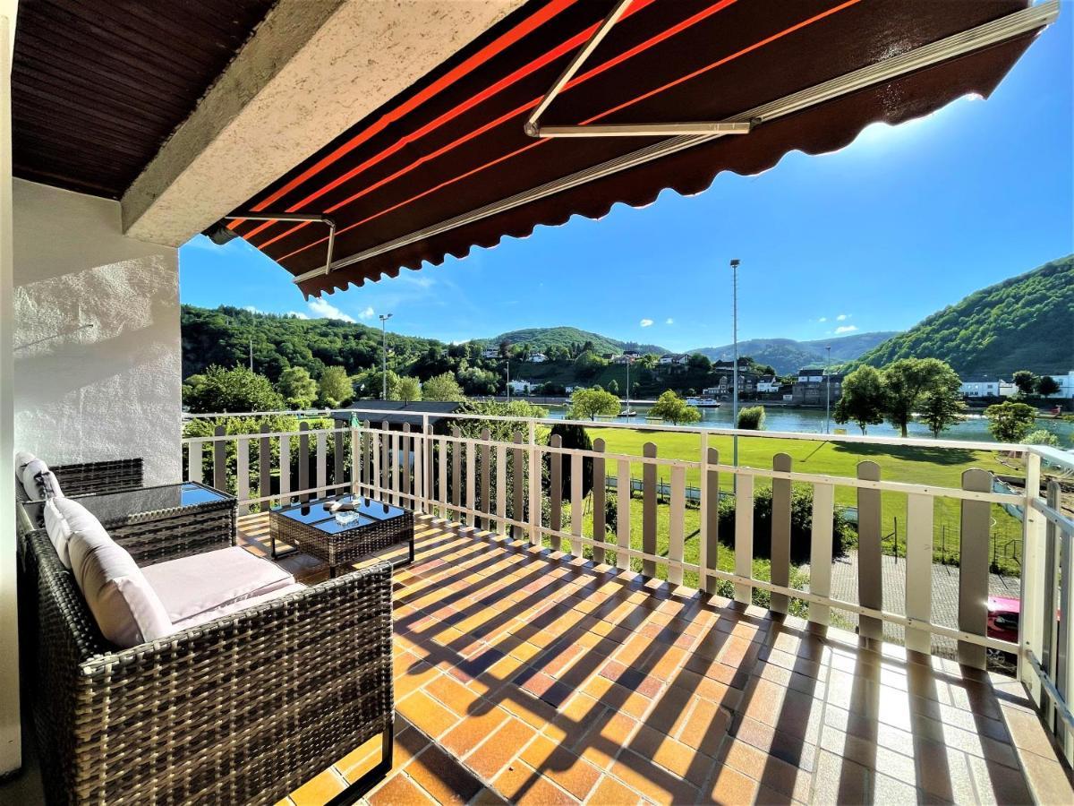 Traumaussicht Kamin Balkon Burgblick 65 Zoll Tv Netflix Sky Joyn Lindenplatz Apartment Bullay Ngoại thất bức ảnh